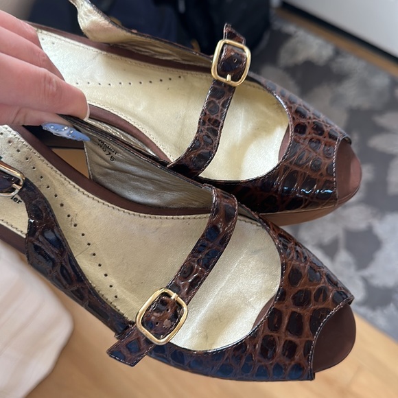 Richard Tyler Vintage Mary Jane Style Sandals - Picture 5 of 6